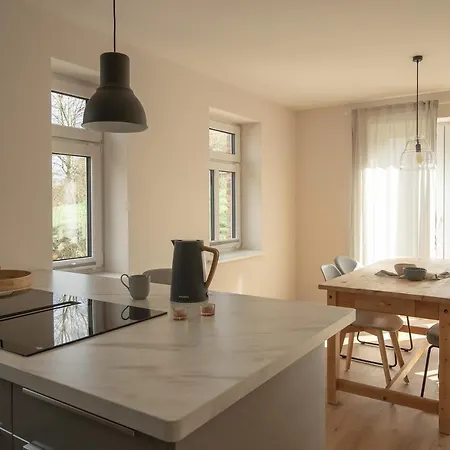 Haus 1 *