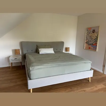 Haus 1 * בוסאו